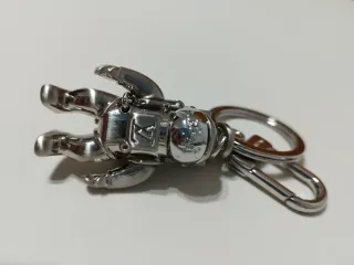 .Llavero.Astronauta.Louis.Vuitton.Plata.