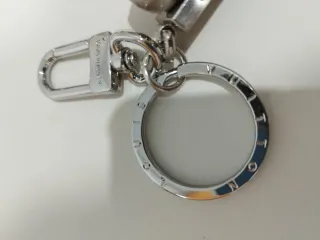 .Llavero.Astronauta.Louis.Vuitton.Plata.