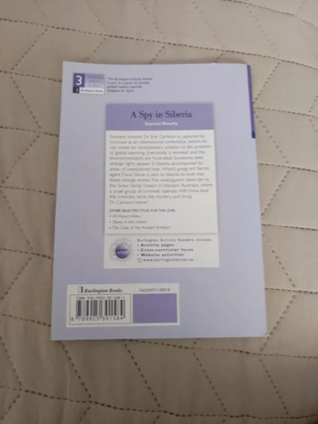 Spy In Siberia 3ºeso Activity Readers