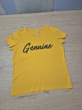 Camiseta amarilla Genuine