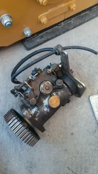 Bomba Inyectora Diésel Coche Citroen c-15