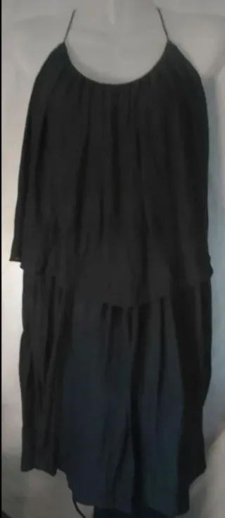 Vestido asimétrico negro