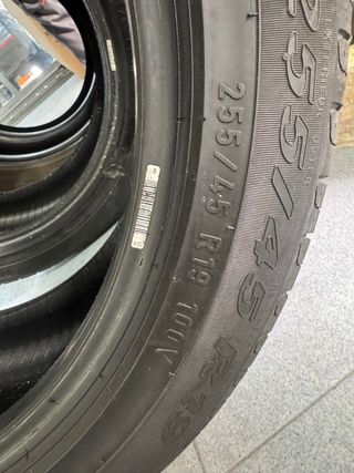 Neumáticos  *Continental   *Pirelli Scorpion Verde