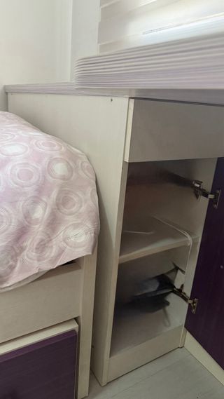 Conjunto Cama y Escritorio Blanco/Morado