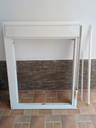 Ventana 1 metro con persiana