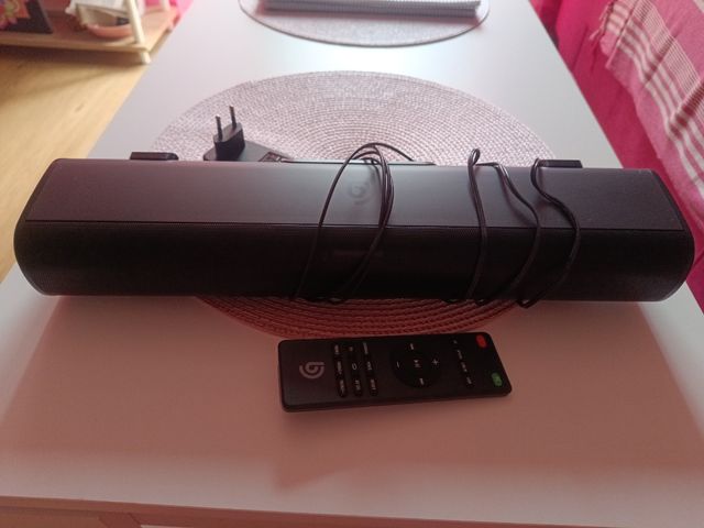 Barra de sonido negra