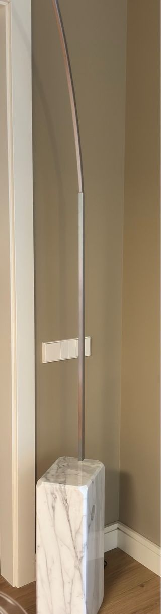 Lámpara Flos Arco LED Achille Castiglioni 1962