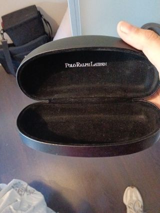 Fundas gafas luxottica negras