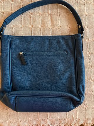 Bolso azul de piel