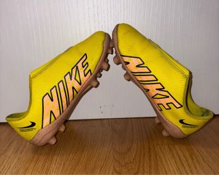 Botas Fútbol Nike Mercurial niño Talla 29