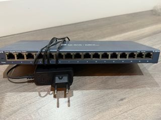 Switch TP-Link 16 Puertos Gigabit