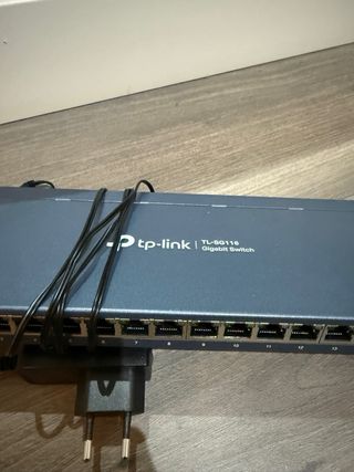 Switch TP-Link 16 Puertos Gigabit