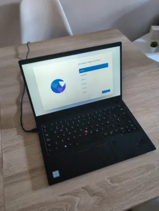 Portátil Lenovo X1 Carbon 7ª Gen Negro