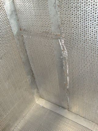 Jaula o Cesta en Acero Inox con Chapa Perforada