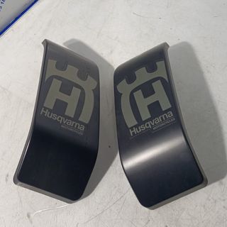 Cubre radiador Husqvarna Svartpilen 125 2024