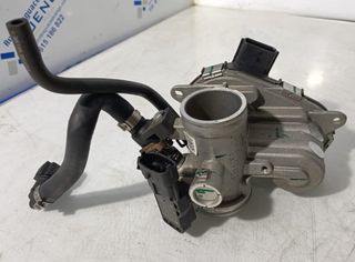 Cuerpo de mariposas Husqvarna Svartpilen 125 2024
