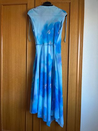 Vestido floral azul talla S, Mango sección fiestas
