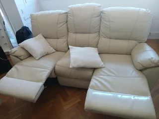 2 Sofás Piel Beige +sillas