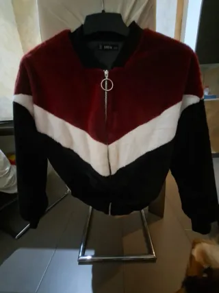 Chaqueta Bomber SHEIN Roja y Negra Nueva