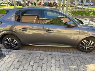 Peugeot 208 2020