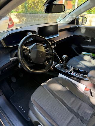 Peugeot 208 2020