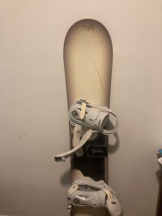 Tabla Burton con fijaciones