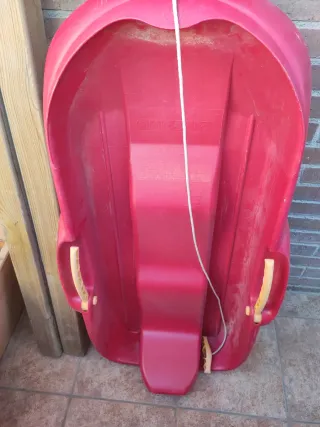 Trineo Decathlon Rojo
