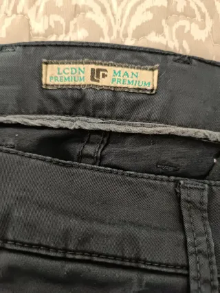 Pantalones de vestir azul marino para hombre