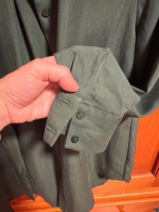 Camisa MNG Suit fluida verde oliva Talla XS