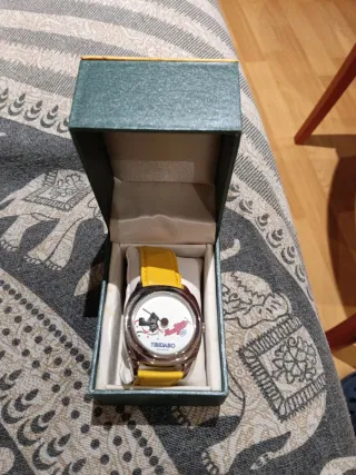 Reloj Tibidabo amarillo y plateado