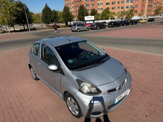 Toyota Aygo 1.0 GASOLINA AUTOMATICO 