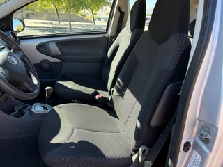 Toyota Aygo 1.0 GASOLINA AUTOMATICO 