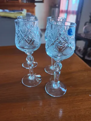 Calici da liquore a tulipano in cristallo