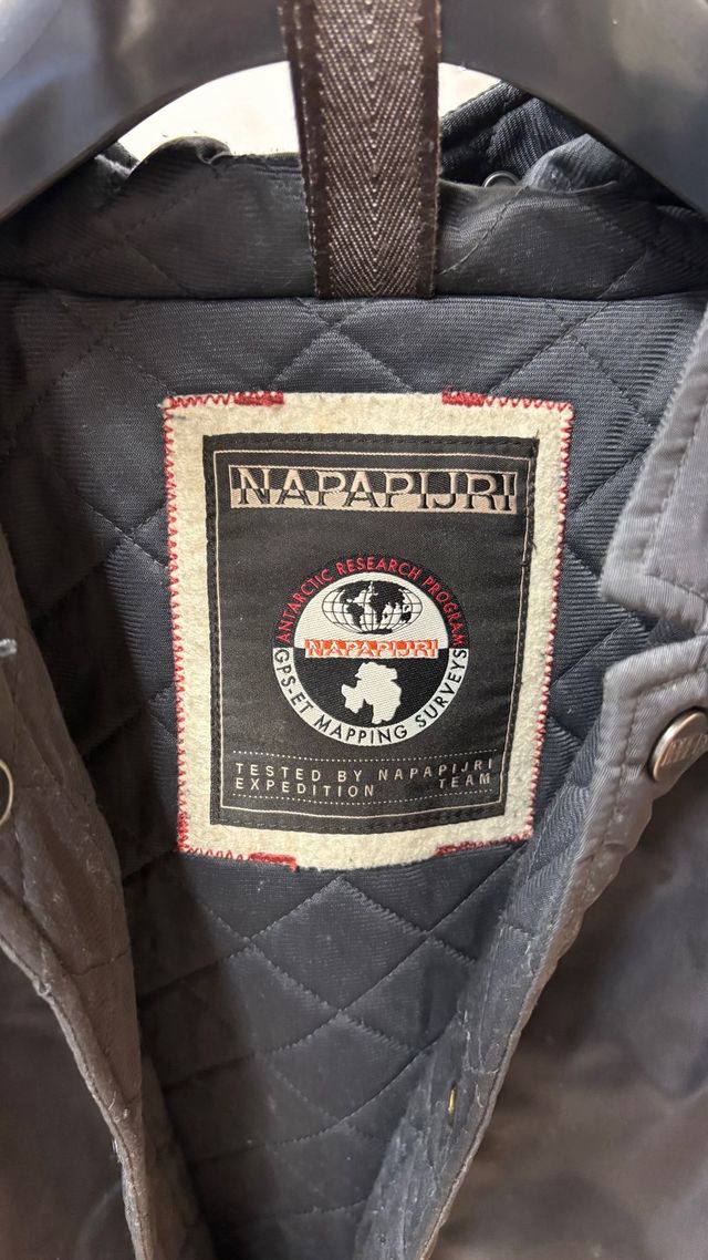 Chaqueta Napapijri 2 en 1 Negra