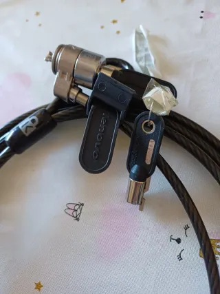 Cable seguridad Lenovo antirrobo ordenador