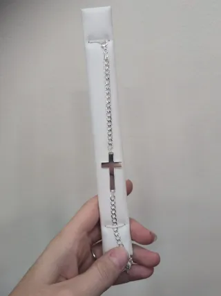 Pulsera de plata cruz