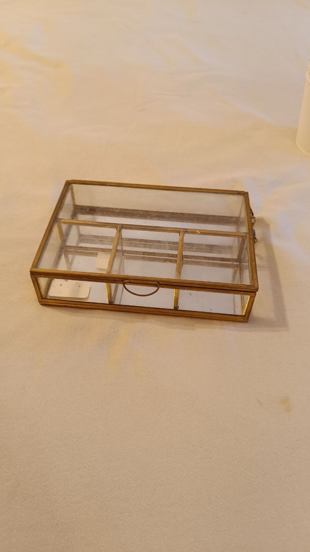 Conjunto Joyeros y Organizadores Dorados