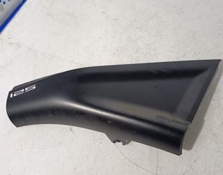 Tapa bajo asiento lado derecho Husqvarna 