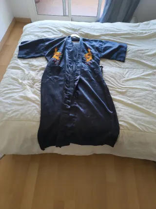 Bata kimono china bordada dragón unisex