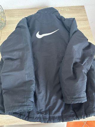 Abrigo Nike Negro