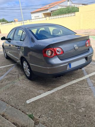 Volkswagen Passat 2005