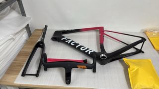 Cuadros carbono ( sl8, canyon,colnago, factor..)