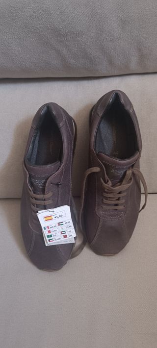 Zapatillas Pull and Bear caballero marrones