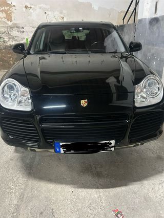 Porsche Cayenne 2004