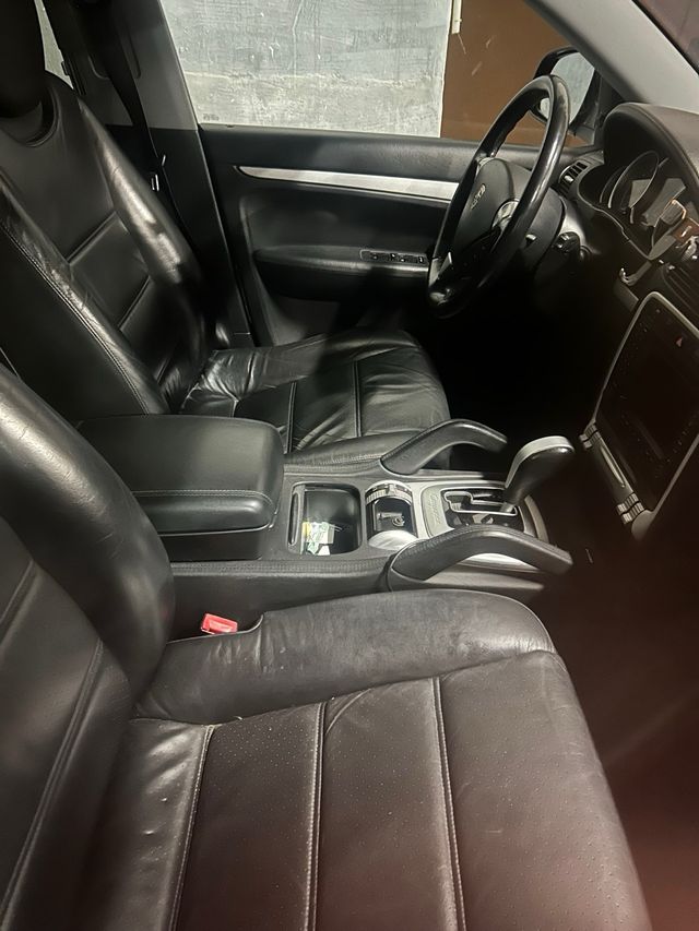 Porsche Cayenne 2004