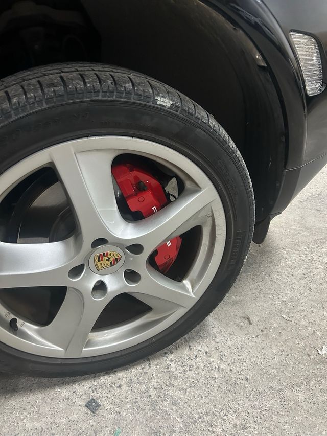 Porsche Cayenne 2004