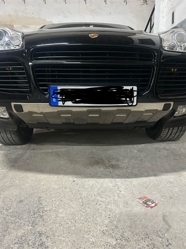 Porsche Cayenne 2004