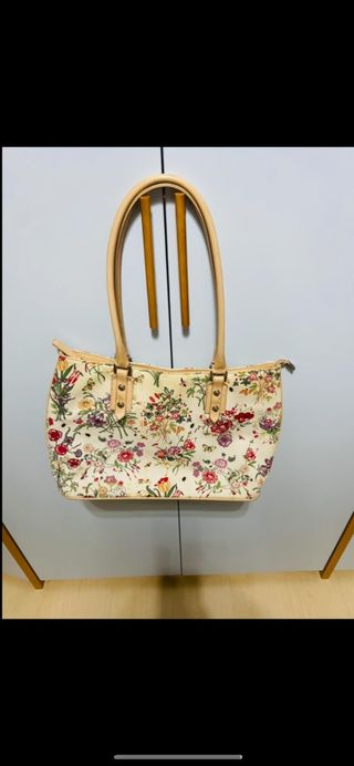 Borsa vintage con fiori