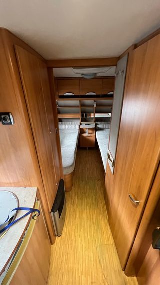 HIMMER NOVA 2007 caravana 