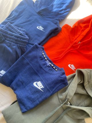 Pack Ropa Nike: Sudaderas y Pantalón